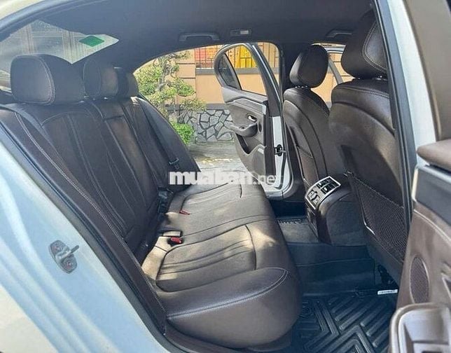 VinFast Lux A2.0 2022 Trắng