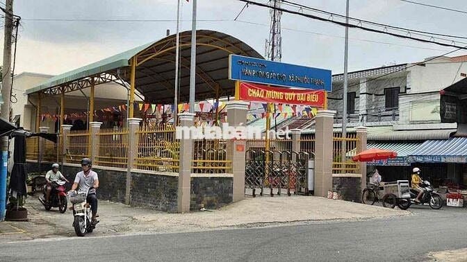 Chính chủ kẹt tiền bán gấp lô đất 2 mặt tiền chợ Phước Thạnh, Củ Chi –