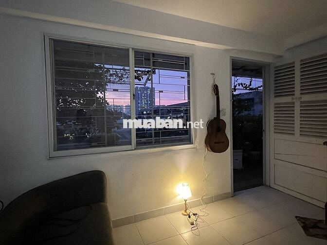 Cho thuê phòng có lối vào view hoàng hôn rất chill trong cc Thanh Đa