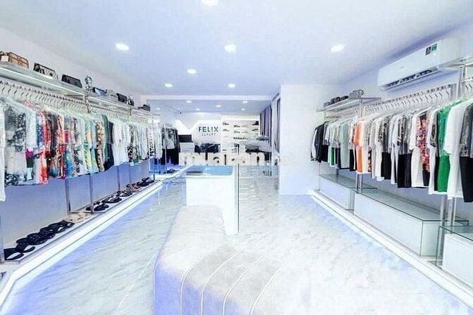 *** 1 CĂN MẶT TIỀN ĐƯỜNG NGUYỄN CƯ TRINH QUẬN 1