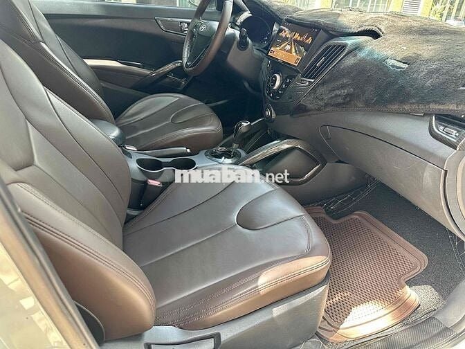 Hyundai Veloster 2011 1.6 GDI AT - 85000 km