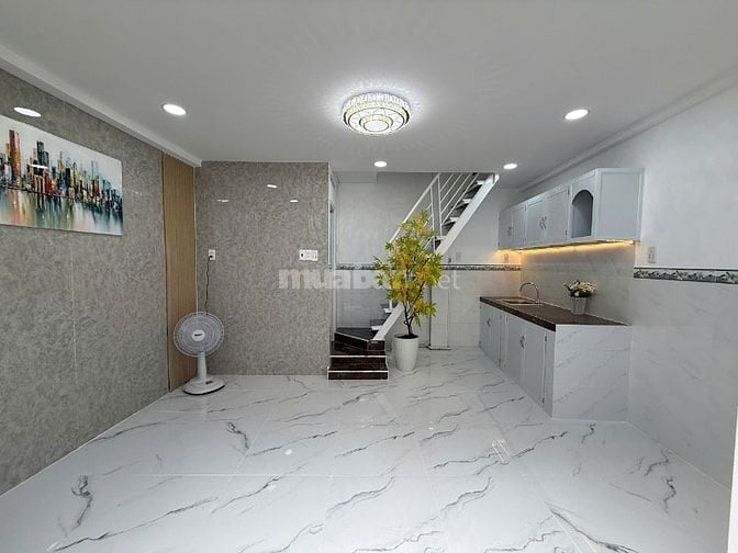 Nhà mới đẹp, Trệt, 1lầu, Hẻm Chùa Viên Minh, raNguyễn V Linh Bình Hưng