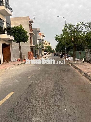 Lô góc cuối cùng lê phong 1 an phú còn bán