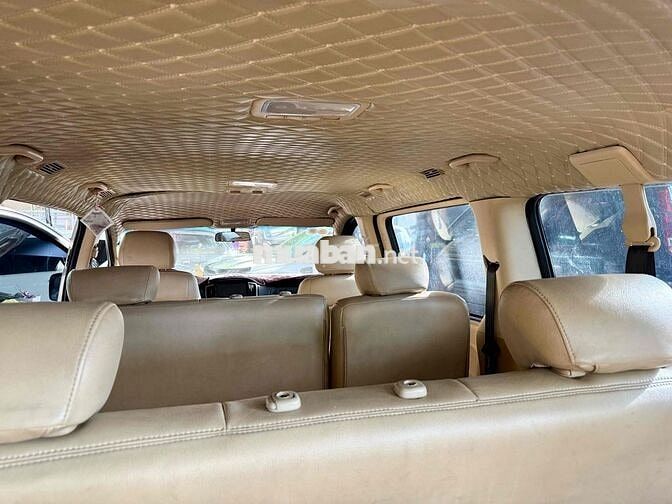 Hyundai Starex 2015 9c mẫu mới 2016