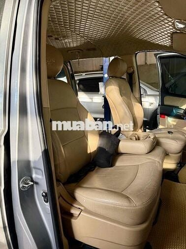 Hyundai Starex 2015 9c mẫu mới 2016