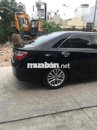 Toyota Camry 2019 2.5Q Màu Đen