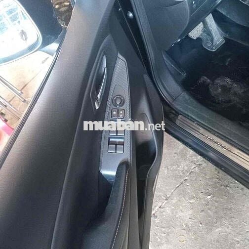 Mazda 2 1.5 At  Đen 68219 km