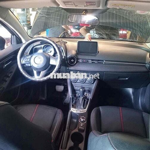 Mazda 2 1.5 At  Đen 68219 km