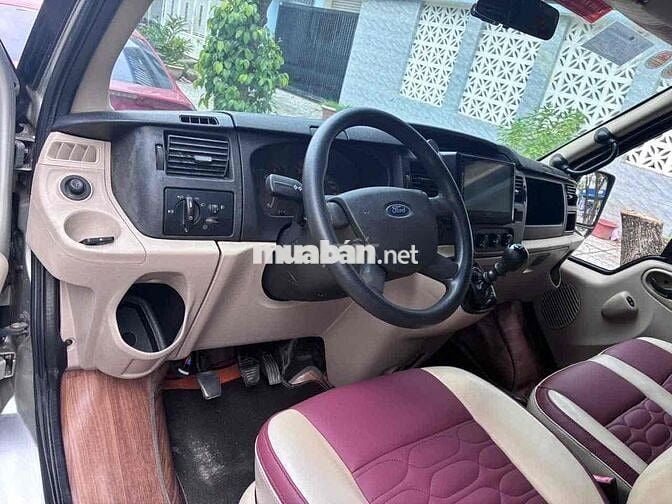 Ford Transit 2016 - bản Luxury cao cấp