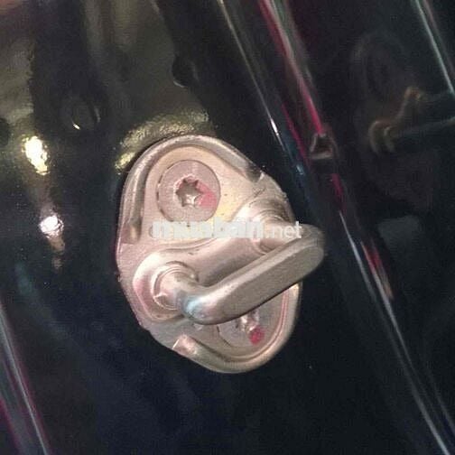 Mazda 2 1.5 At  Đen 68219 km