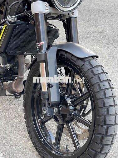 HUSQVARNA - Svartpilen 200 - Đời 2023 siêu lướt🫨