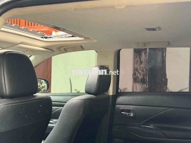 Mitsubishi Outlander 2018 2.0CVT Premium