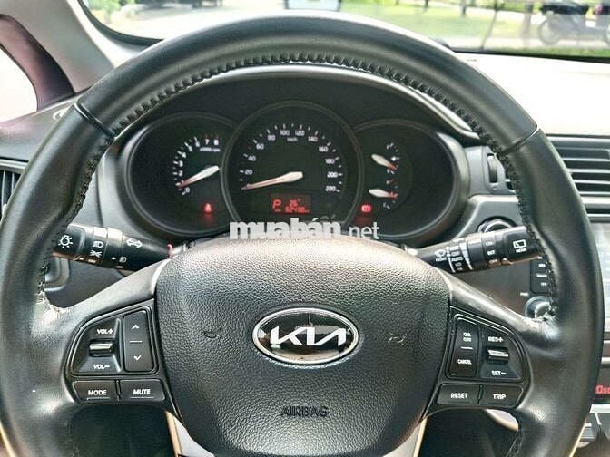 KIA RIO 2015 Đỏ hachback 62.000 km siêu cọp