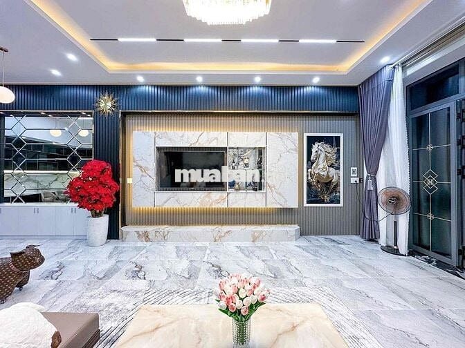 BÁN NHÀ ĐẸP FULL NỘI THẤT KDC HỒNG LOAN CẦN THƠ