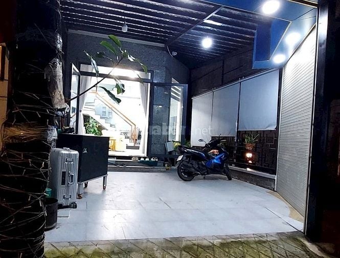 Bán Biệt Thự 10x20 đường Đặng Thuỳ Trâm, P.13-Q.Bình Thạnh. Giá Tốt