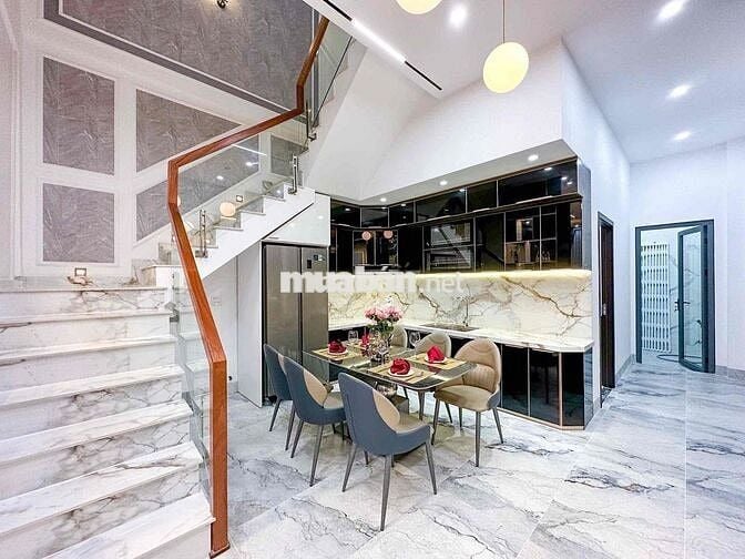 BÁN NHÀ ĐẸP FULL NỘI THẤT KDC HỒNG LOAN CẦN THƠ