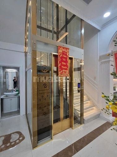 Bán Biệt Thự 10x20 đường Đặng Thuỳ Trâm, P.13-Q.Bình Thạnh. Giá Tốt