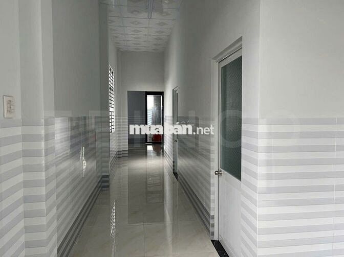 Kho xưởng có nhà văn phòng 1.500m² đường QL 91B (Nguyễn Văn Linh)