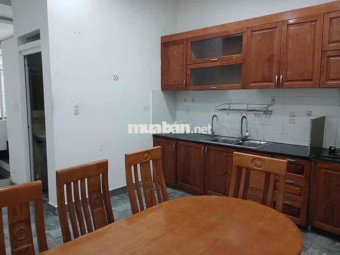 cho thuê nhà rộng thoáng 4pn 15tr