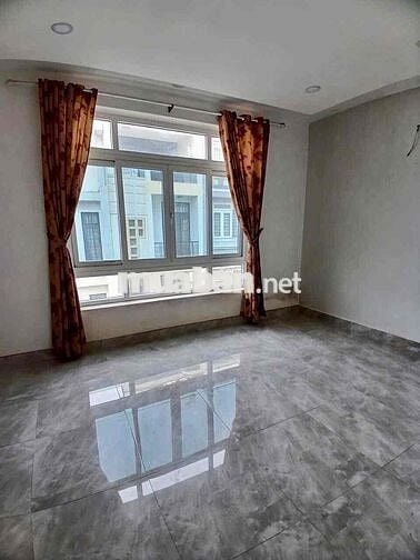 cho thuê nhà rộng thoáng 4pn 15tr