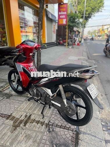 Honda Future 125 2016 Đỏ đen biển 62 máy êm gtdd ạ
