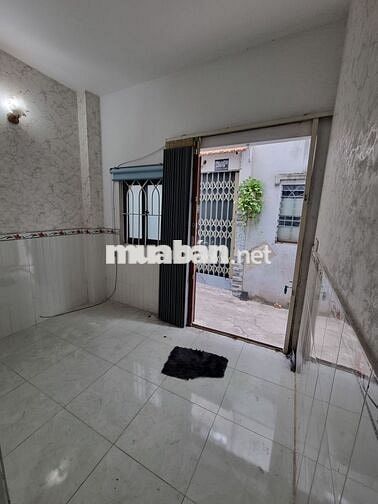 Bán nhà giấy tờ tay địên nước nhà nước  Hh 15tr 🌹1264/Lê Đức Thọ p13