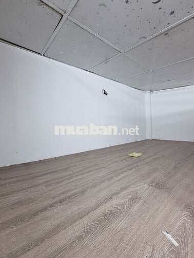 Bán nhà giấy tờ tay địên nước nhà nước  Hh 15tr 🌹1264/Lê Đức Thọ p13