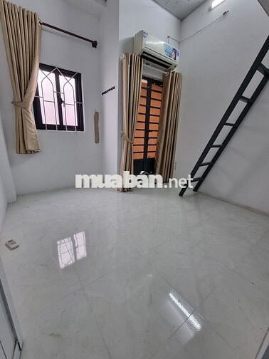 Bán nhà giấy tờ tay địên nước nhà nước  Hh 15tr 🌹1264/Lê Đức Thọ p13