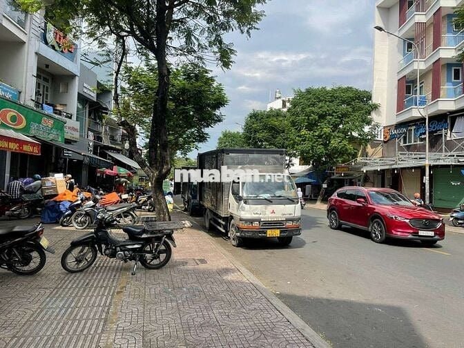 NHÀ CHÍNH CHỦ CHƯA QUA ĐẦU TƯ - 3 TẦNG - 52M2 - P9 - QUẬN 3 - 8.8 TỶ