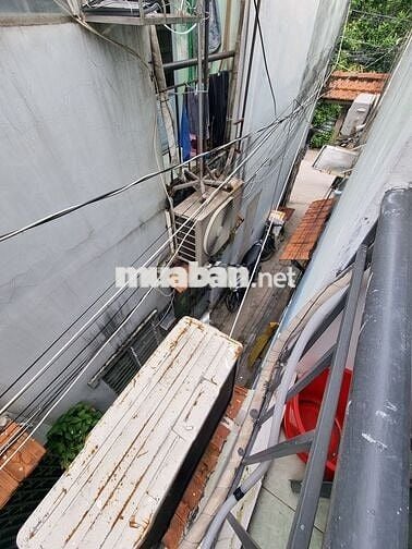 Bán nhà giấy tờ tay địên nước nhà nước  Hh 15tr 🌹1264/Lê Đức Thọ p13