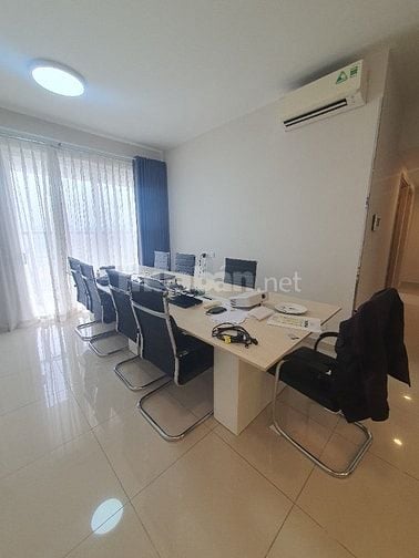 Thanh lý nội thất văn phòng ở HCM