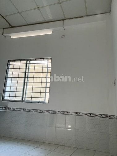 Phòng trọ còn mới , 1 trệt 1 lầu đúc - Hồ Văn Long, Q. Bình Tân