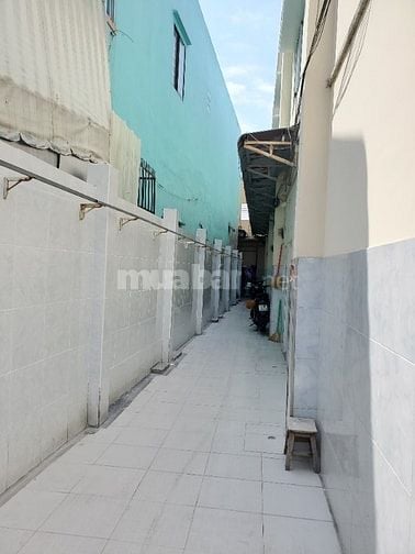 Phòng trọ còn mới , 1 trệt 1 lầu đúc - Hồ Văn Long, Q. Bình Tân