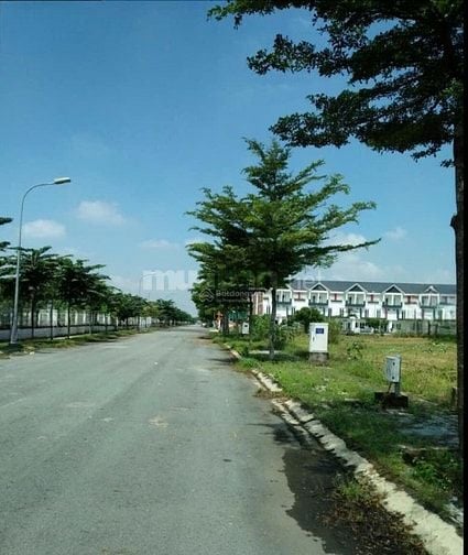 Chuyển nhượng cuối năm 10 lô đất 85m2 khu Tân Cảng, Phú Hữu Quận 9