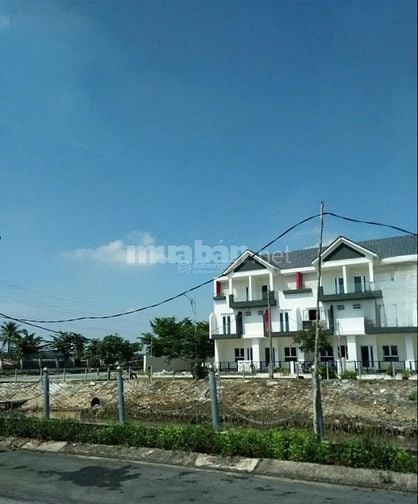 Chuyển nhượng cuối năm 10 lô đất 85m2 khu Tân Cảng, Phú Hữu Quận 9