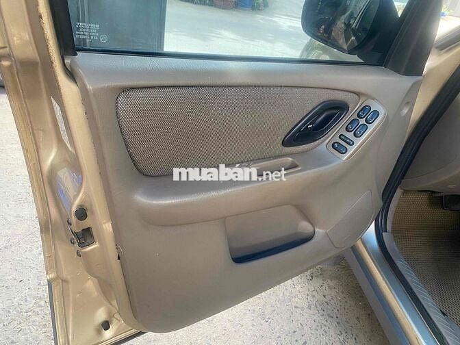 Ford Escape 2002 XLT 3.0 AT 4X4 2002  - 120 km