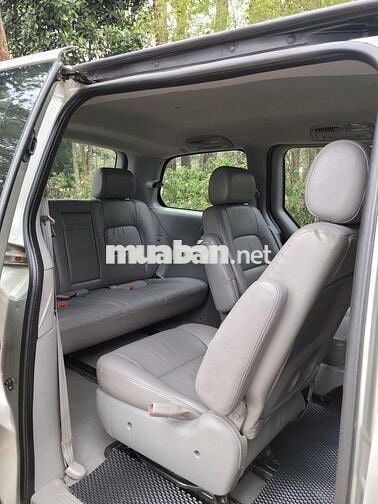 Kia Carnival 2008 LS 2.5 MT - 30000 km
