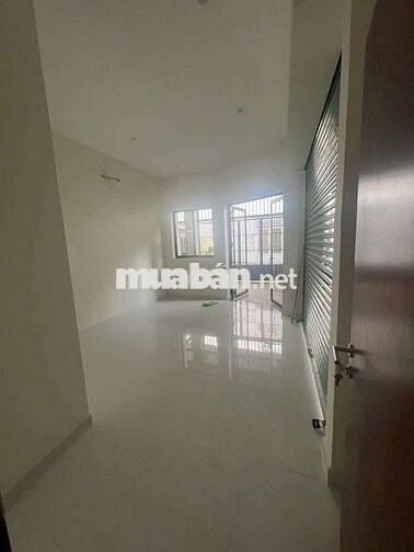 CHO THUÊ NHÀ GÓC 2 MT SỐ 10- BHH- BÌNH TÂN TRỆT 1 LẦU 3PN4WC