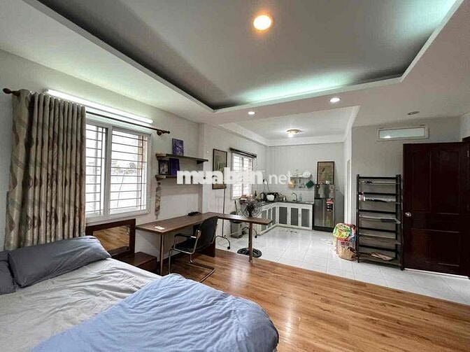 Cho Thuê Studio 35m2 Full NT Ngay Võ Văn Kiệt Cô Giang Quận 1