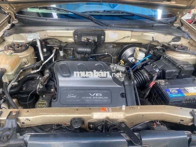 Ford Escape 2002 XLT 3.0 AT 4X4 2002  - 120 km