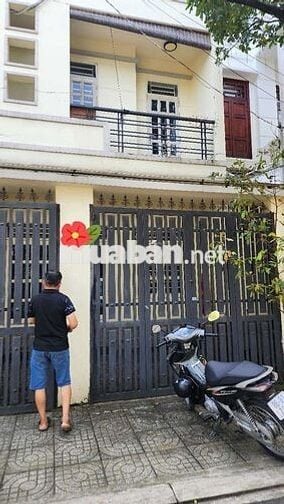 Cho thuê nhà KDC HỒNG LONG CHỈ 13TR QUÁ HIẾM SÂN ĐẬU OTO