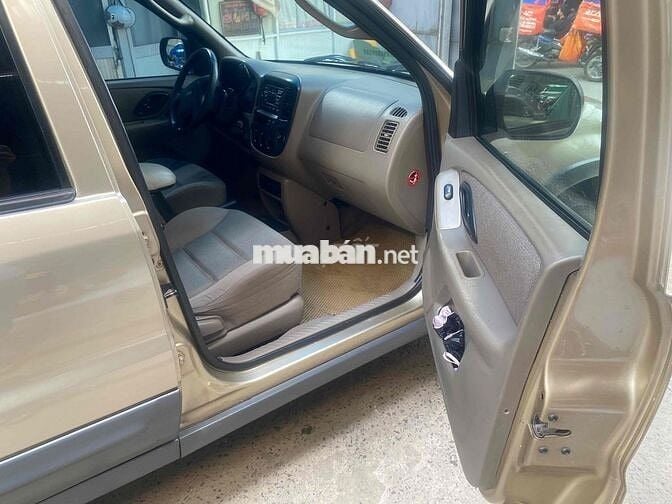 Ford Escape 2002 XLT 3.0 AT 4X4 2002  - 120 km