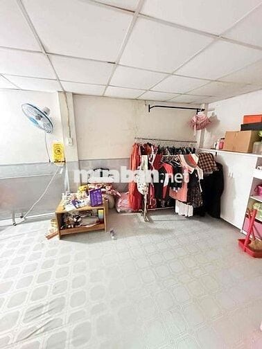 BÁN ĐẤT TẶNG NHÀ XÂY CHDV VỊ TRÍ ĐẸP GIÁ TỐT