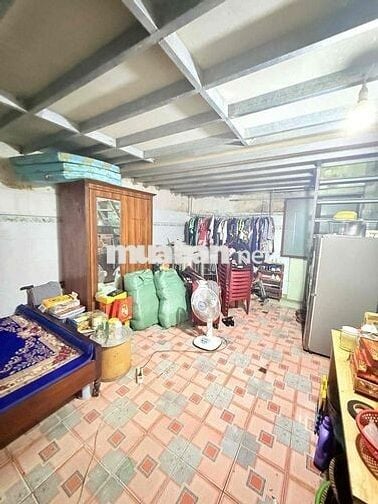 BÁN ĐẤT TẶNG NHÀ XÂY CHDV VỊ TRÍ ĐẸP GIÁ TỐT