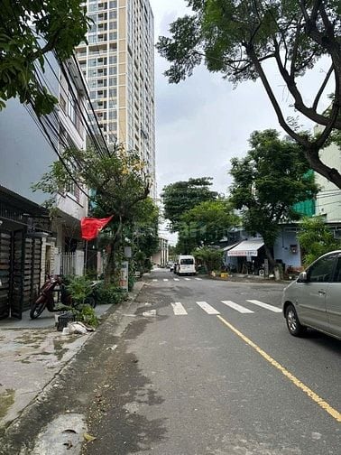 BÁN CẶP MẶT PHỐ NGUYỄN TƯ GIẢN, P. MỸ AN – NGANG 10M – VIEW CÔNG VIÊN