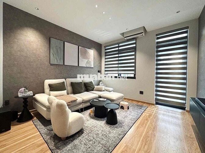 NHÀ CÓ GARA OTO NGUYỄN ĐÌNH CHÍNH, PHÚ NHUẬN.GIÁ:7Tỷ310/67.6m2.