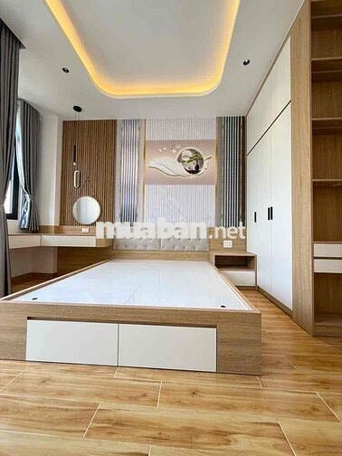 Nhà Đường Lê Văn Quới, Hẻm Ô Tô Thông, 57m2, 5 tầng, 5PN