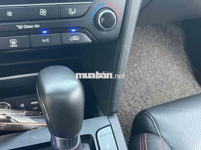 Cần Bán Hyundai Elantra 2019 1.6AT Sport Tubo