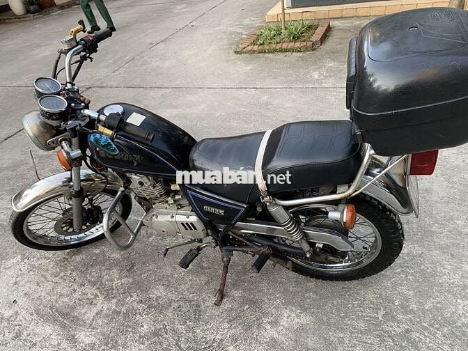Suzuki GN125 1998