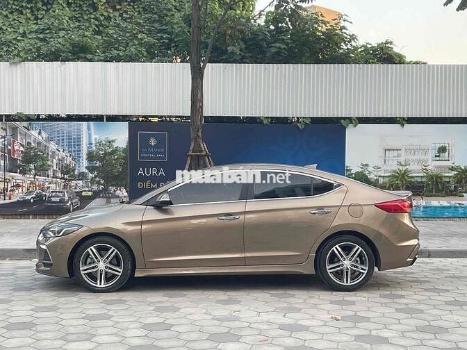 Cần Bán Hyundai Elantra 2019 1.6AT Sport Tubo